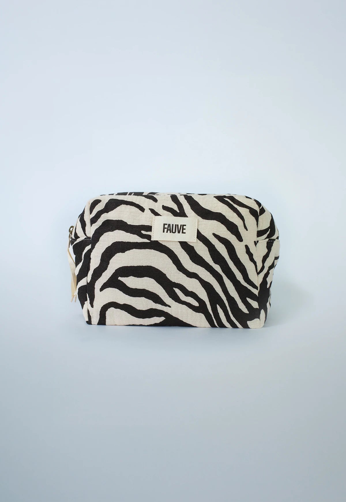 THE TOILETRY BAG